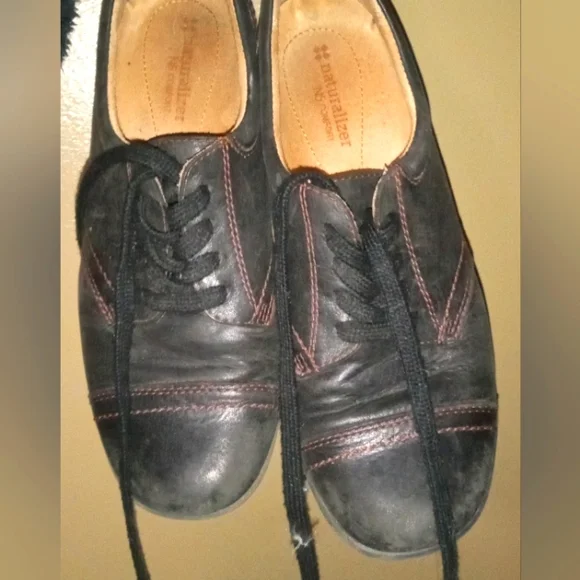 Shoes - Picture 1 of 1